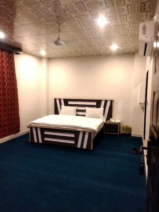 Hotel Royal Sweet Lahore Exterior photo